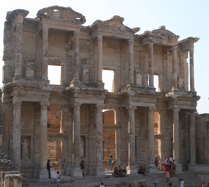 Rzym Efez Biblioteka Celsusa_2